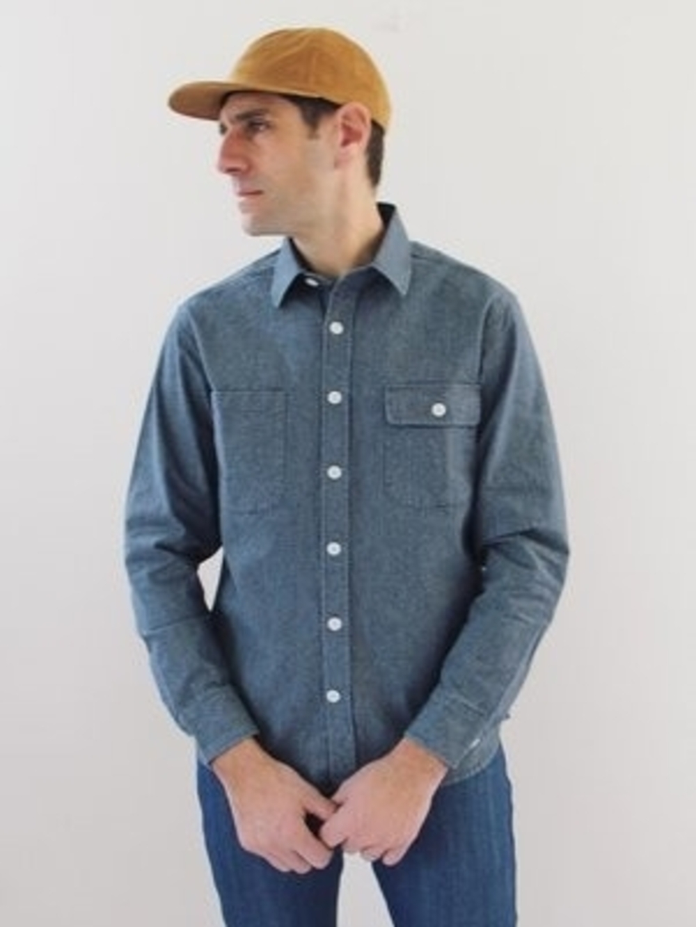 Taylor Stitch Men's The Moto Utility Button Down Size 40/M Indigo Pindot
